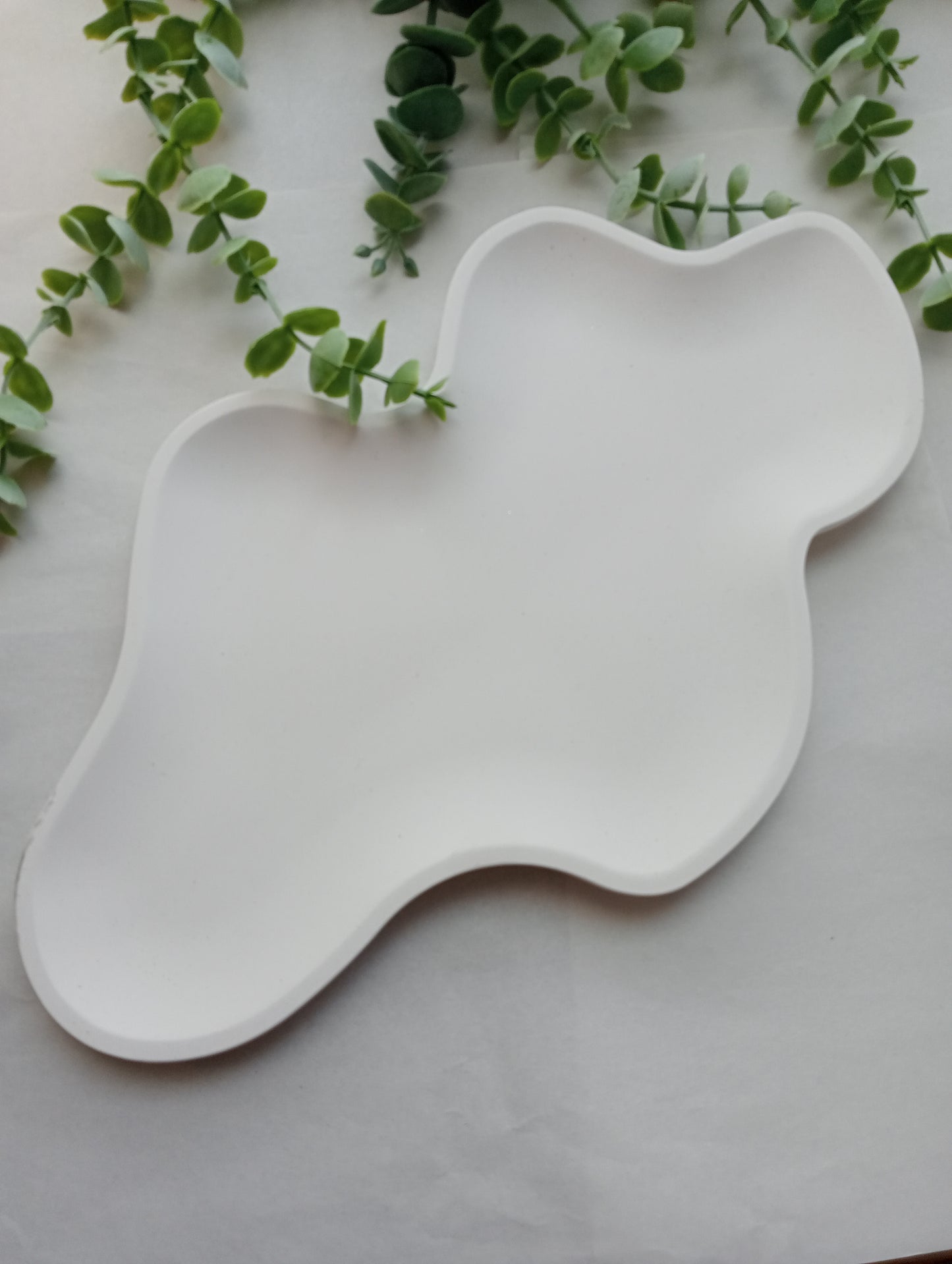 Jesmonite Tray, Cloud